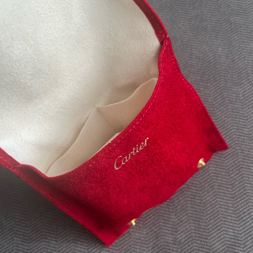 New Cartier Red Felt Love Bracelet Travel Pouch for Accessories and Jewelry - Picture 6 of 10
